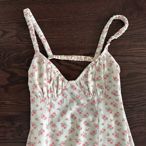 Princess Polly Pink Floral Dress - Picture 2 of 6